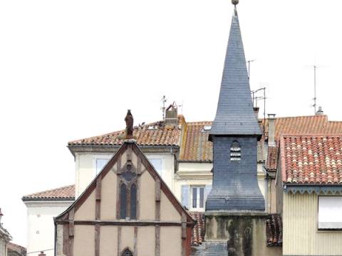 Chapelle Notre-Dame du Bout-du-Pont, en encorbellement sur le Vieux Pont de Villeneuve-sur-Lot